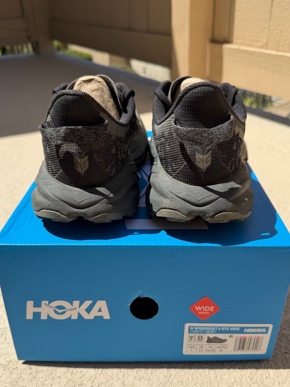 Hoka Women's Black Speedgoat 6 GTX Trail Running Shoes - Picture 3 of 5